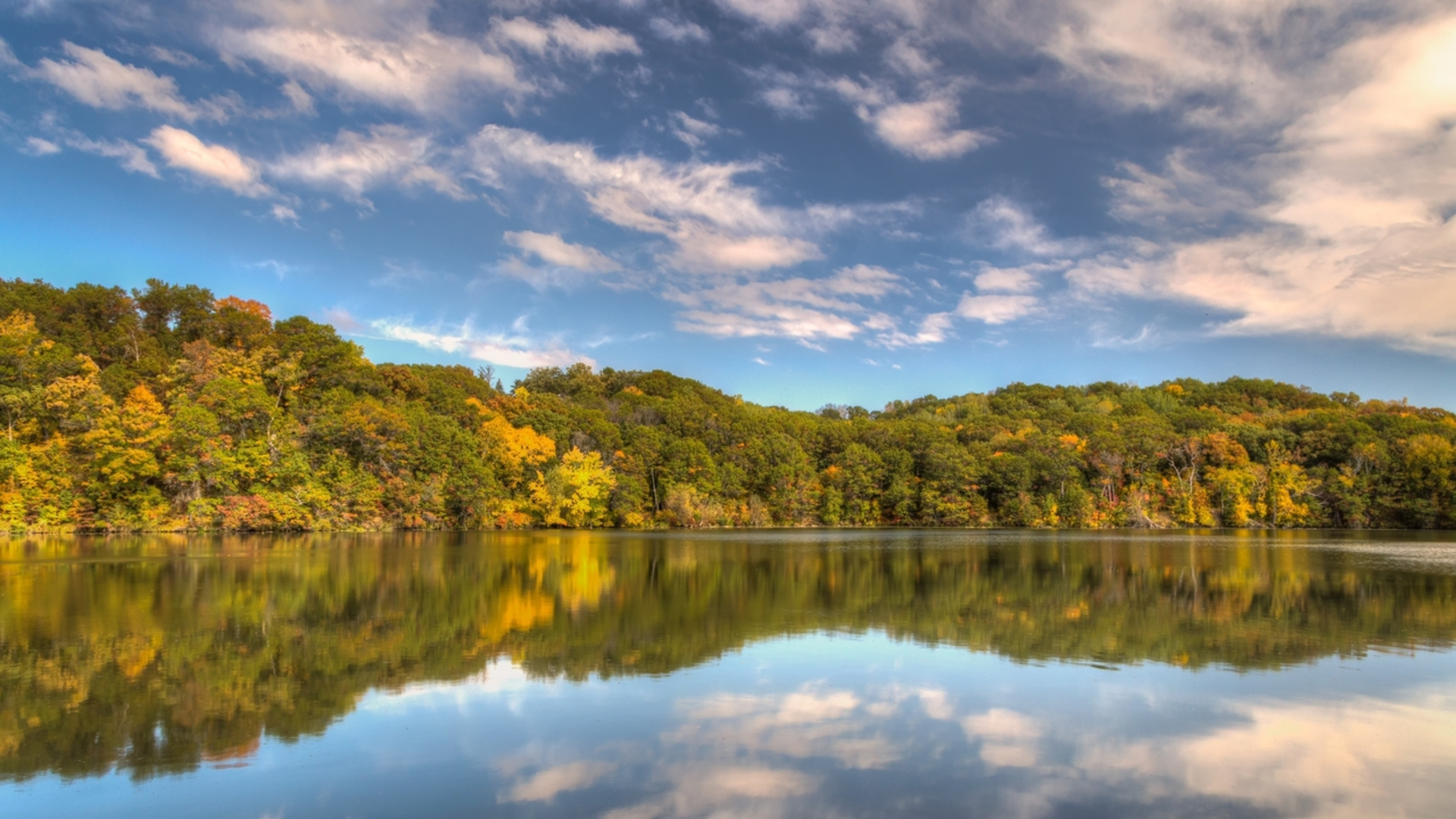An image depicting the trail Little Falls Lake Loop and its surrounding area.