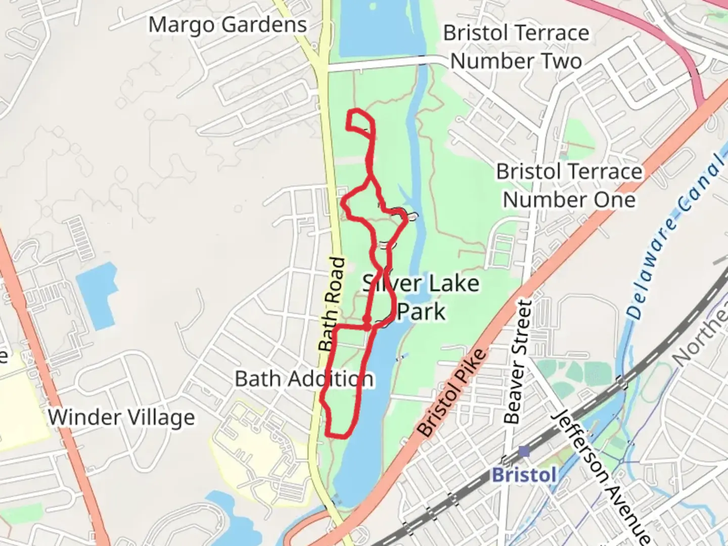 An image depicting the trail Silver Lake park Loop and its surrounding area.