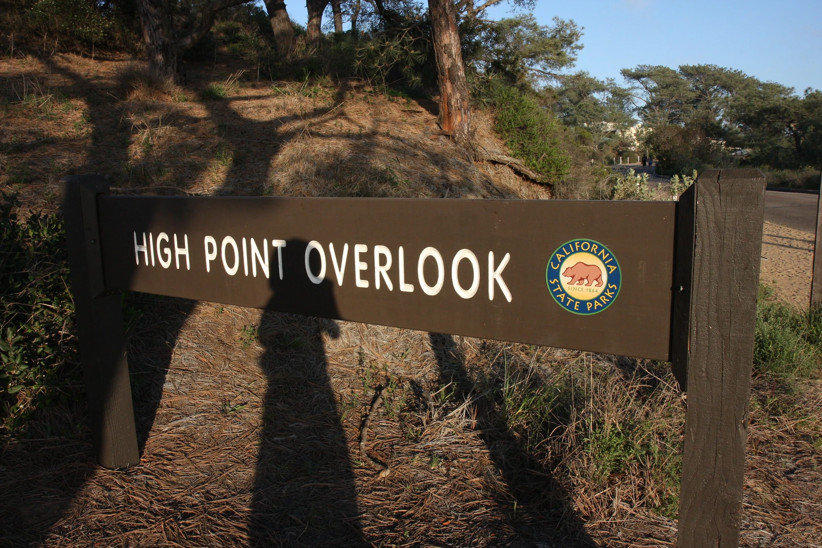 An image depicting the trail High Point via Oak Grove Trail and its surrounding area.