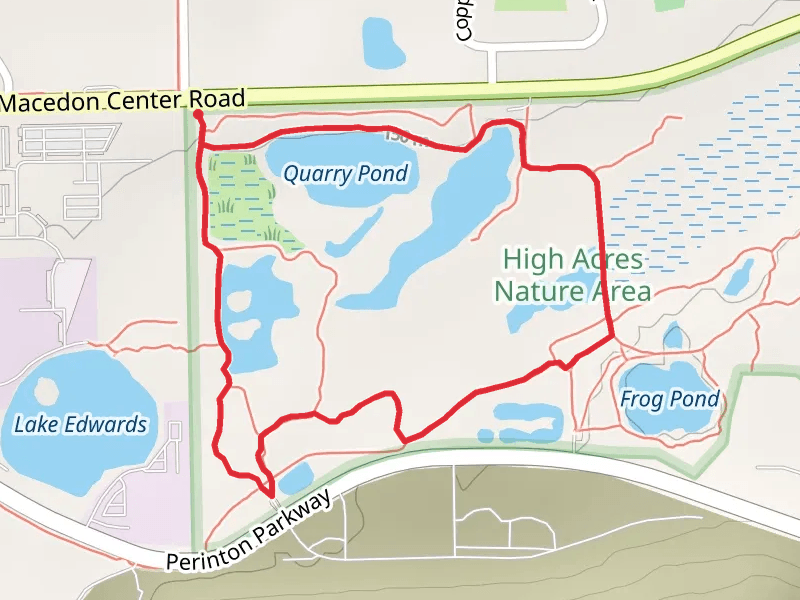Kingfisher Pond and Crescent Loop Trail