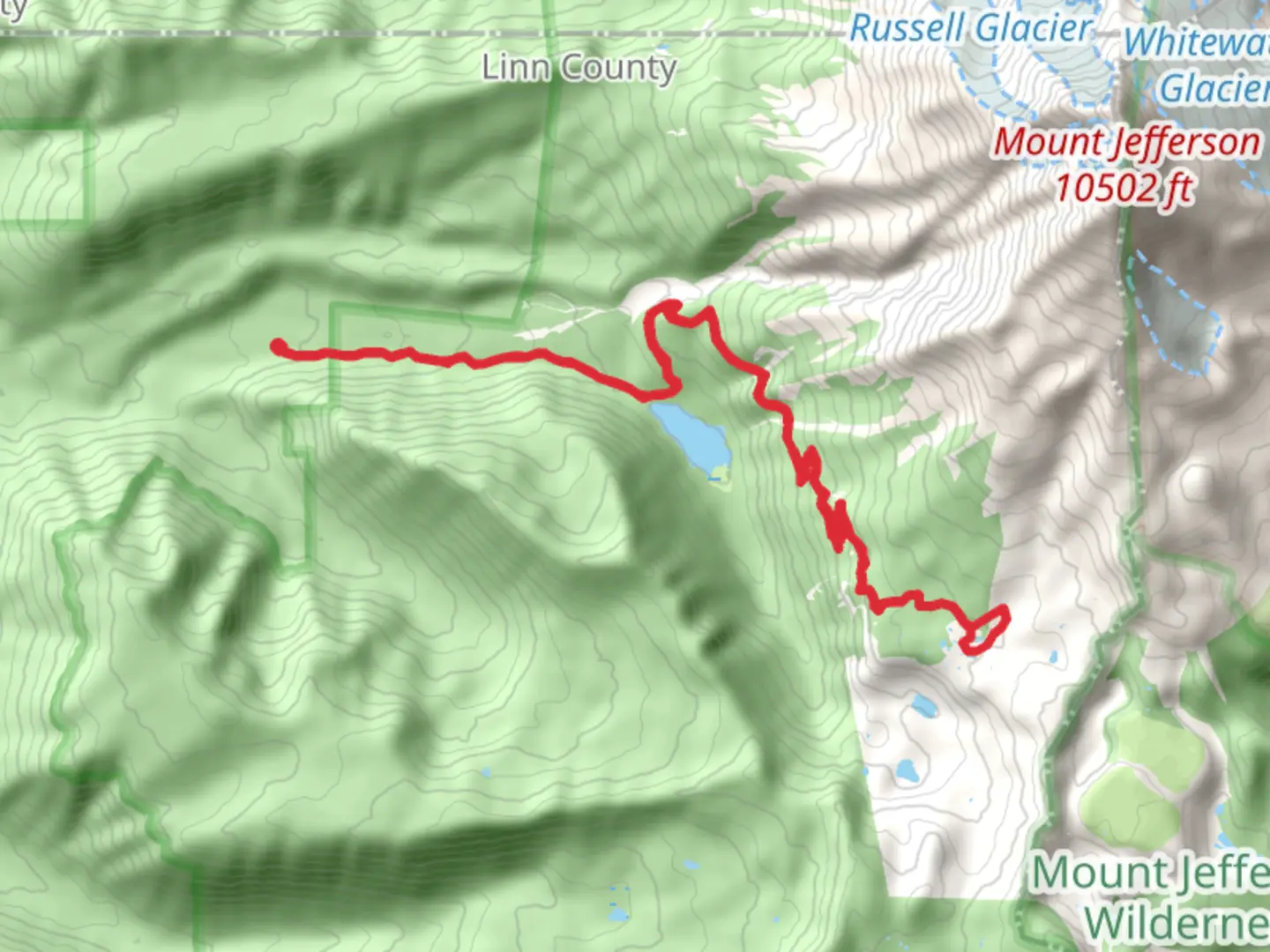 An image depicting the trail Pamelia Lake via PCT and its surrounding area.