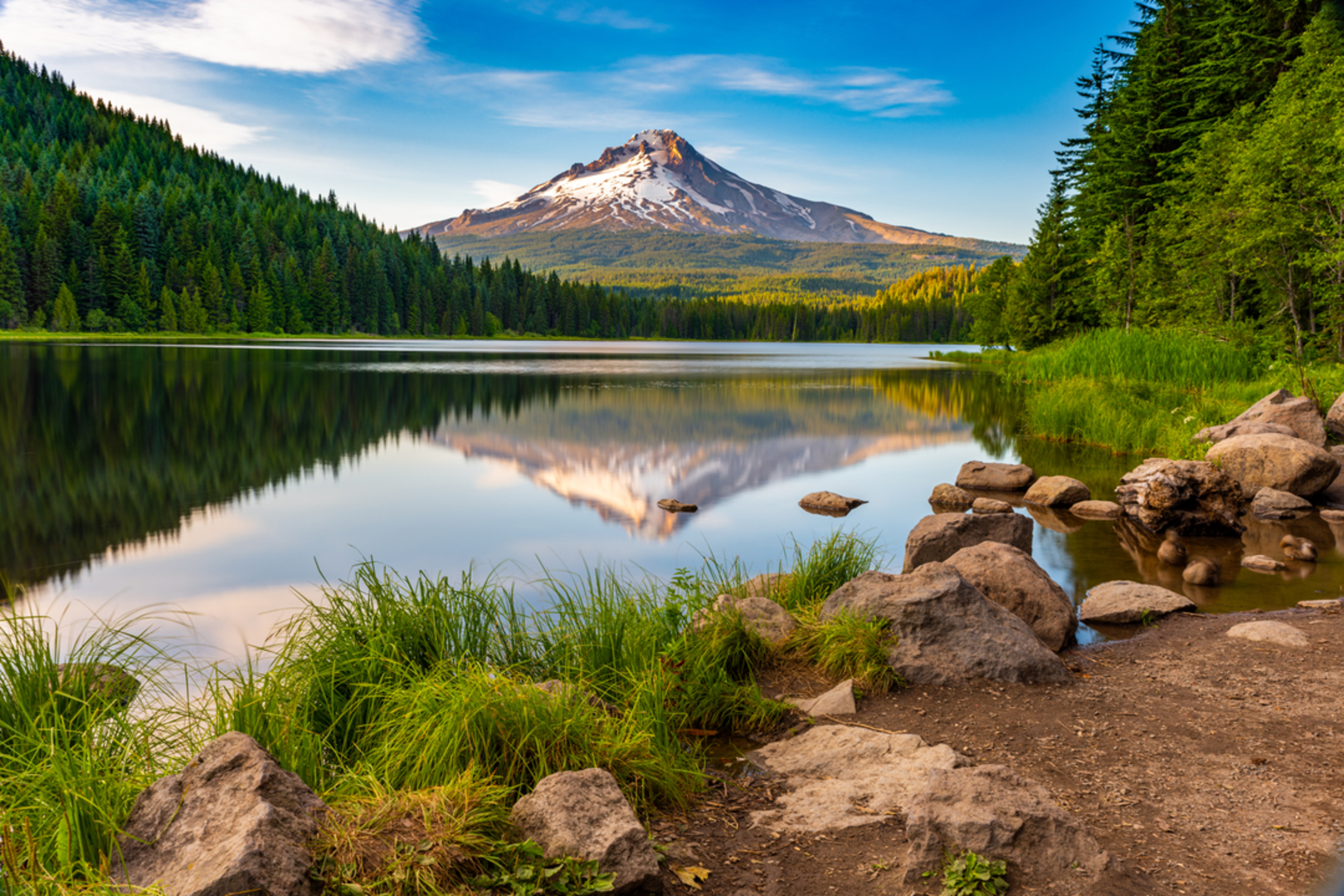 An image depicting the trail Eureka Peak Trail and its surrounding area.