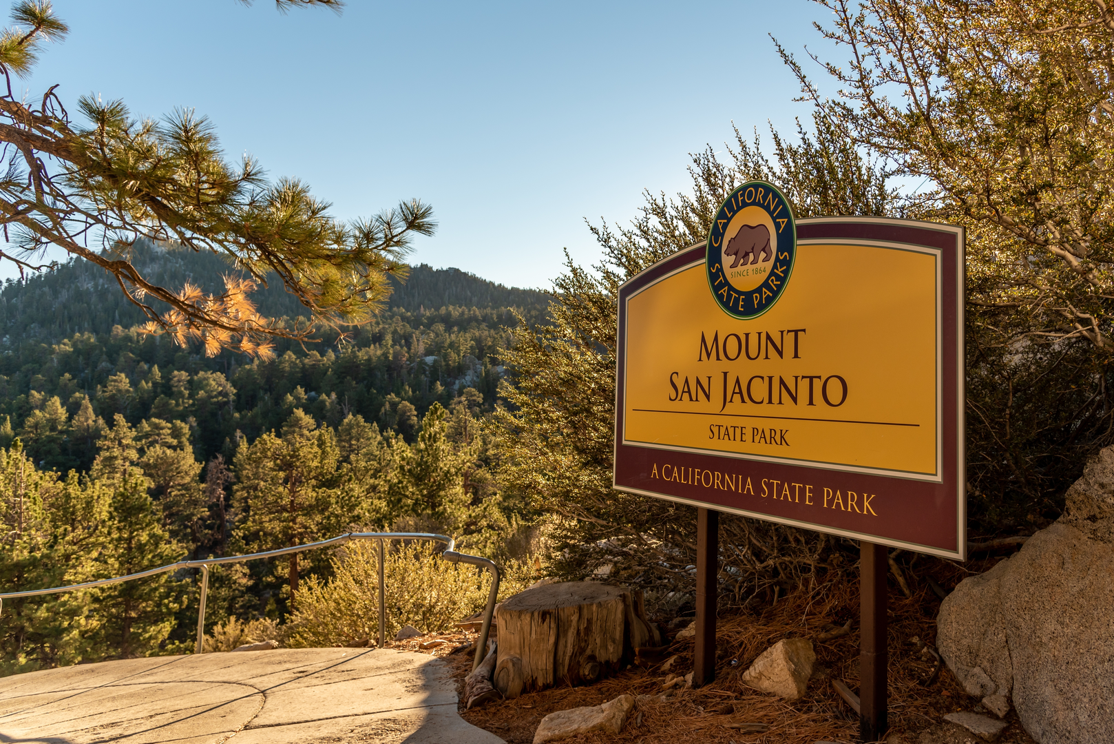 An image depicting the trail Deer Springs Trail - Long and its surrounding area.