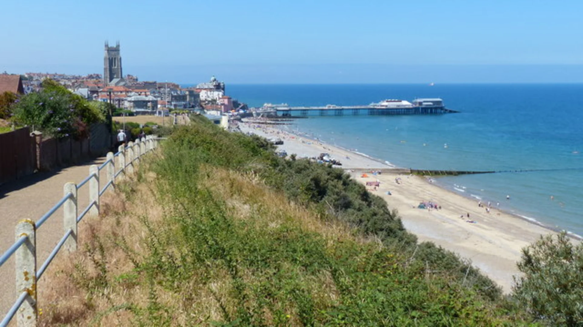 An image depicting the trail Cromer to Sheringham and its surrounding area.