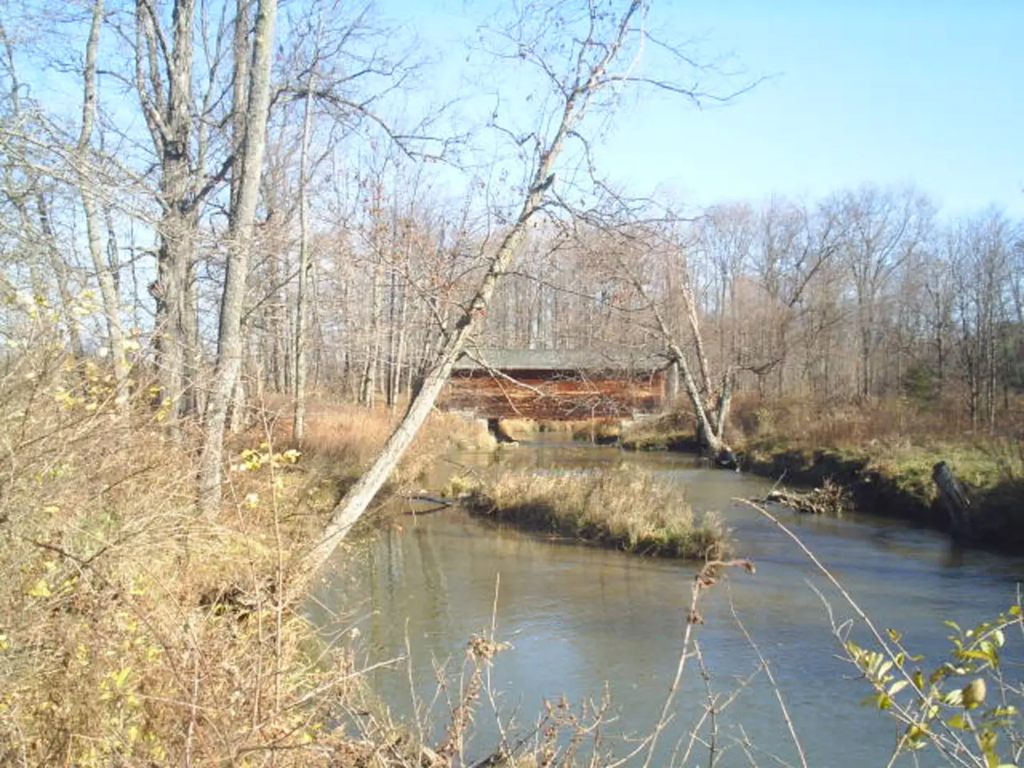 An image depicting the trail Beaver Pond Road and Glimmerglass State Park Loop and its surrounding area.