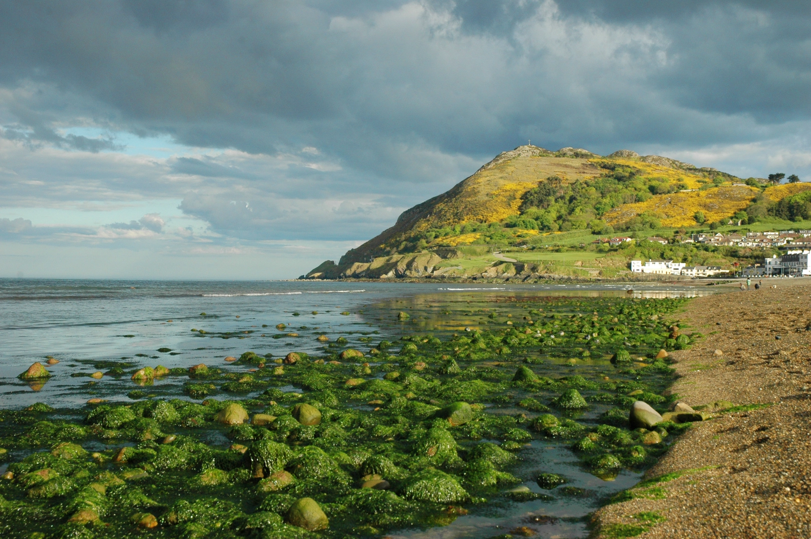 An image depicting the trail Bray Head - Valentia and its surrounding area.