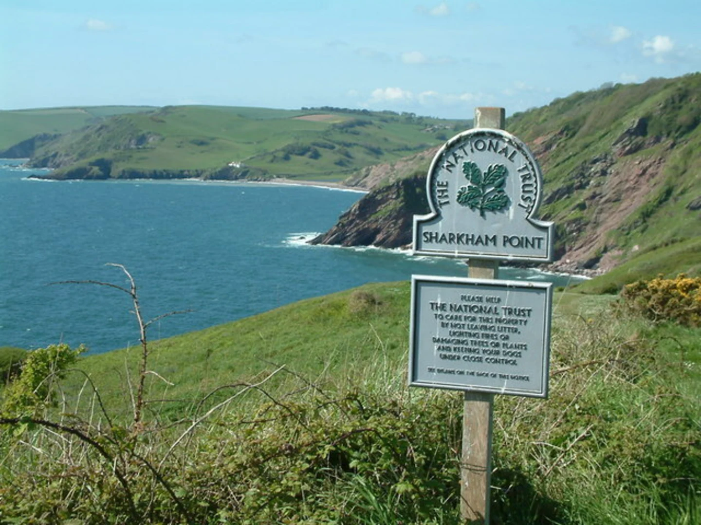 An image depicting the trail Sharkham Point Nature Reserve Loop and its surrounding area.