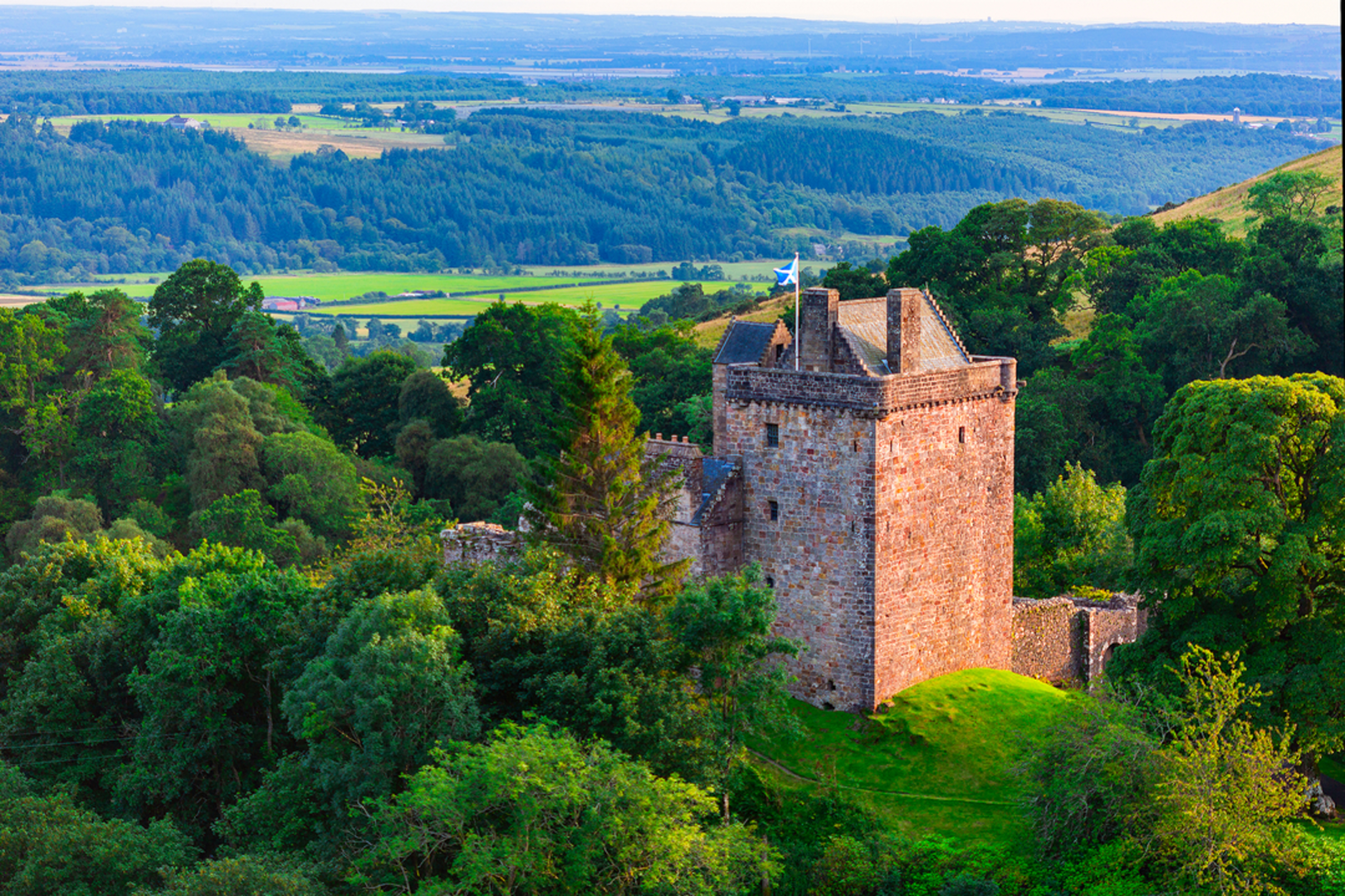 An image depicting the trail Tillicoultry and Dollar and its surrounding area.