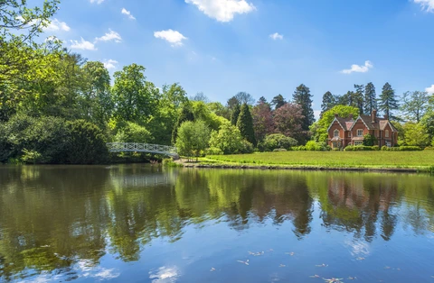 Chapel Wood, Breakheart Hill, High Flyer's Hill, Virginia Water and Obelisk Pond Loop