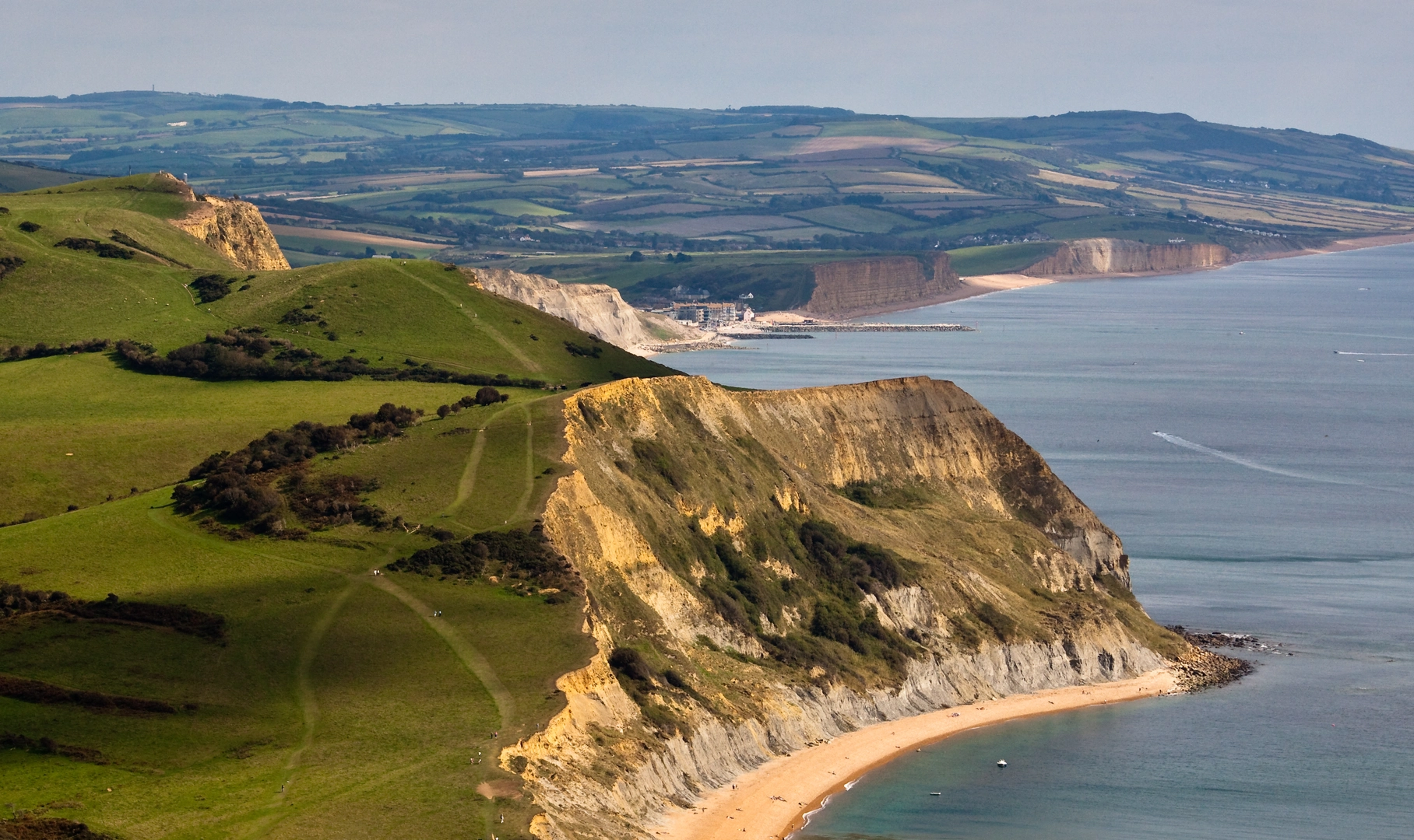 An image depicting the trail Seatown and Golden Cap and its surrounding area.