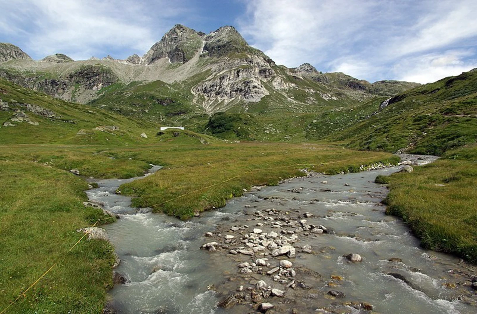 An image depicting the trail From Binn to Heiligkreuz Loop Trail and its surrounding area.