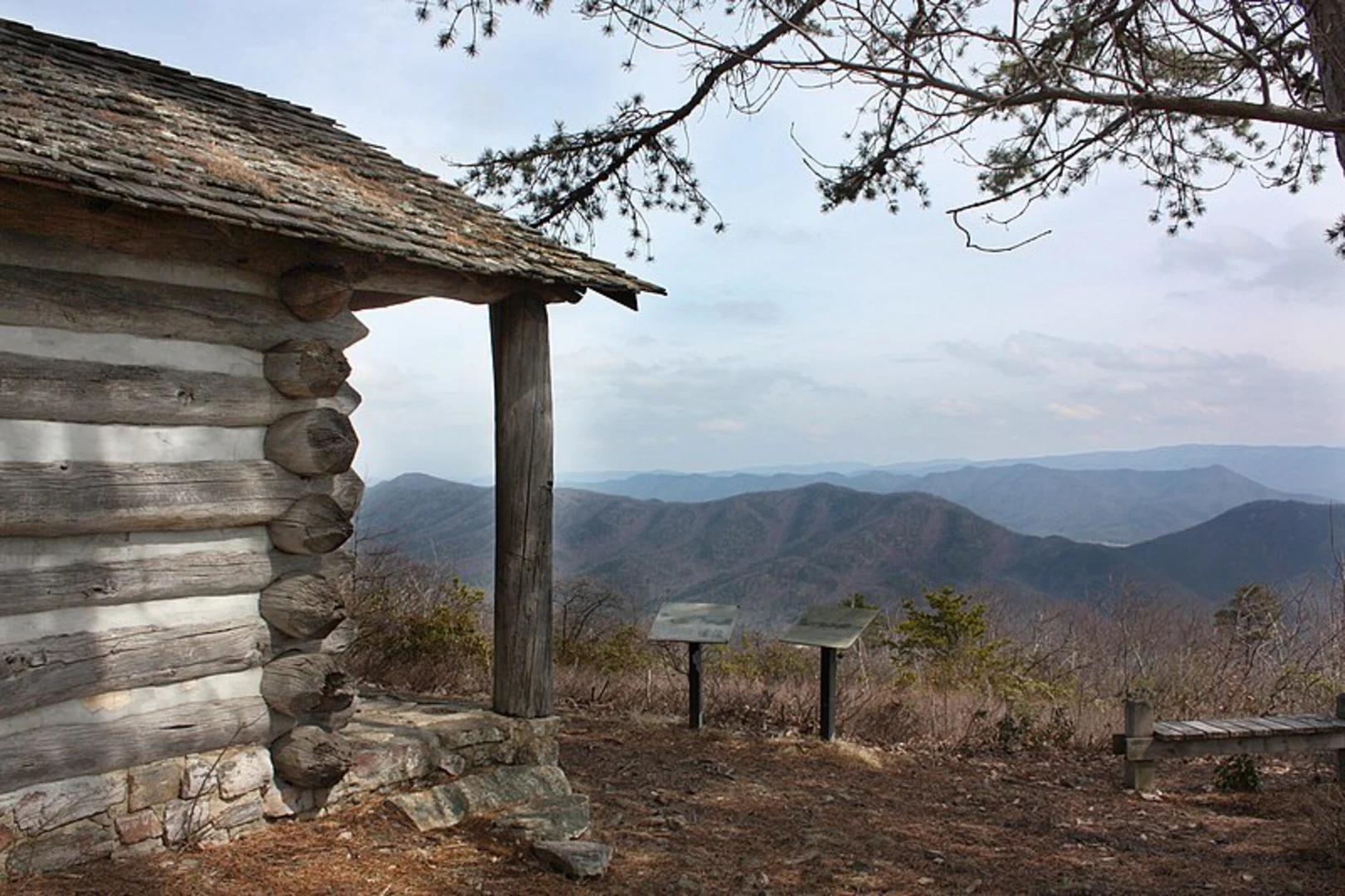 An image depicting the trail Sandy Gap Trail and its surrounding area.