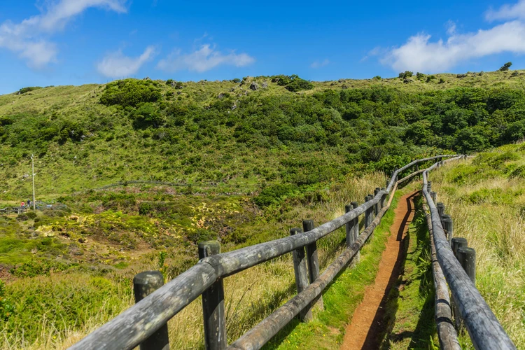 Subida ao Cume, Furna do Enxofe and Caldeira Loop