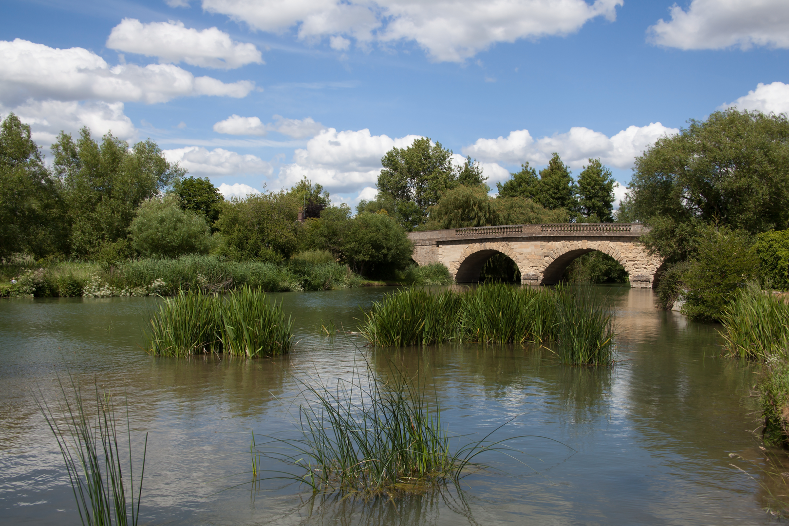An image depicting the trail Oxford Greenbelt Way and its surrounding area.