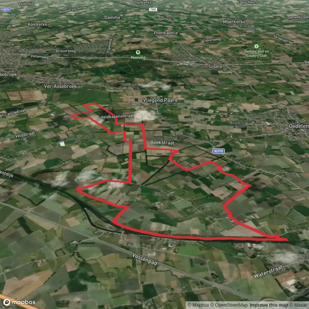 An image depicting the trail Beverhoutsveld and its surrounding area.