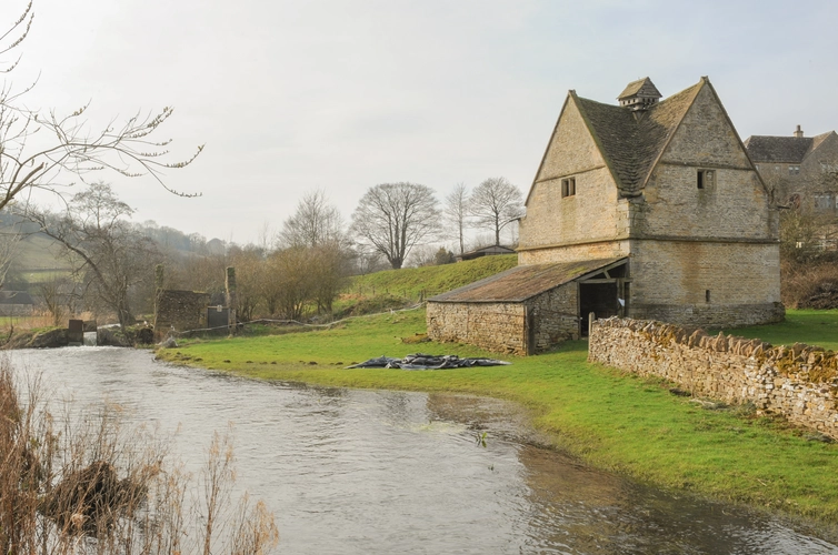 Naunton and The Slaughters Loop