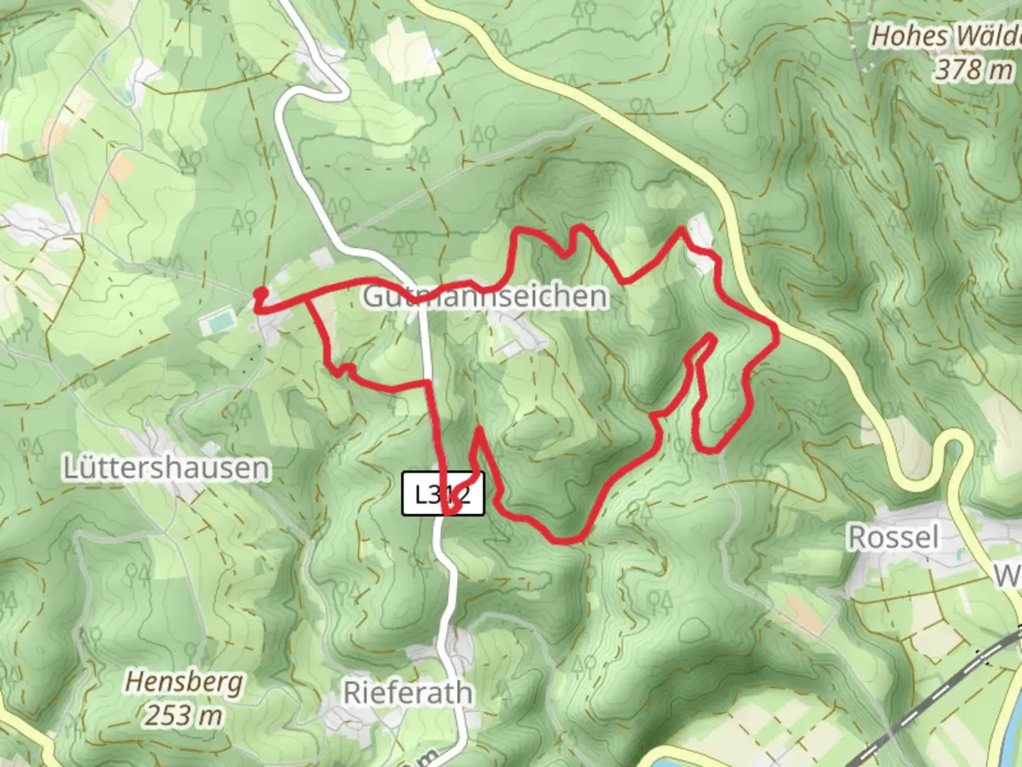 An image depicting the trail Sieghoehenweg and Natursteig Sieg and its surrounding area.