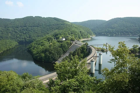Van Dooren, Alte Schule and Urftsee Loop via Rur Olef Route