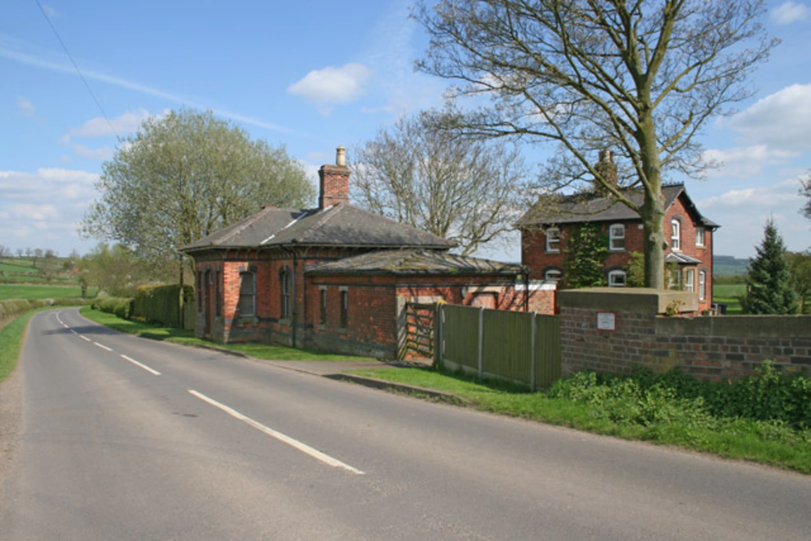 An image depicting the trail Nether Broughton - Queensway Old Dalby - Old Dalby and Upper Broughton and its surrounding area.