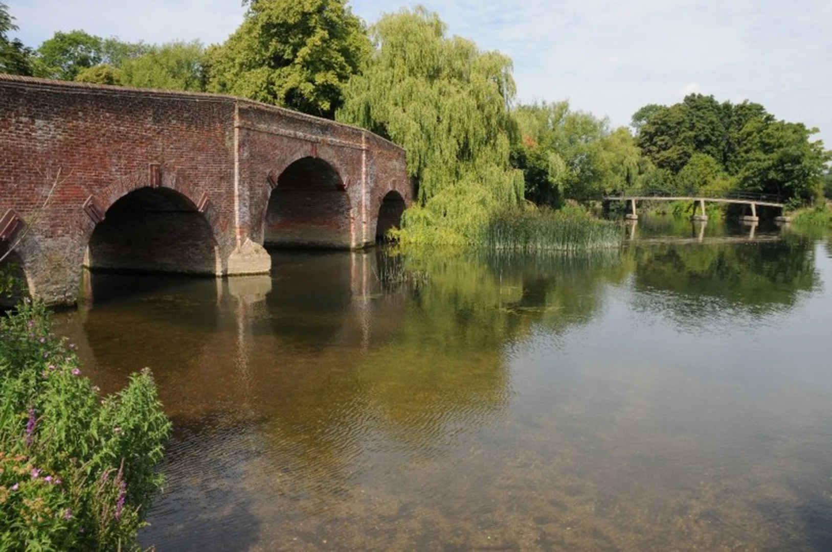 An image depicting the trail Sonning Short Loop and its surrounding area.