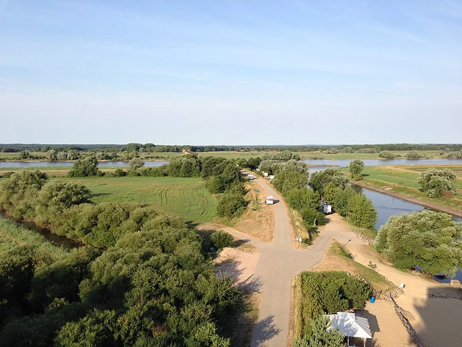 Scharnebeck to Hohnstorf Walk via Elbe Seitenkanal