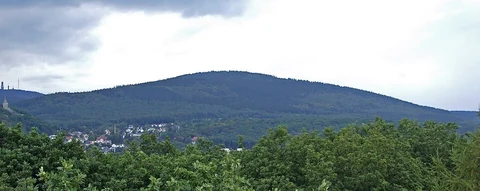 Altkönig and Weiße Mauer Loop via Taunusklub Route 028