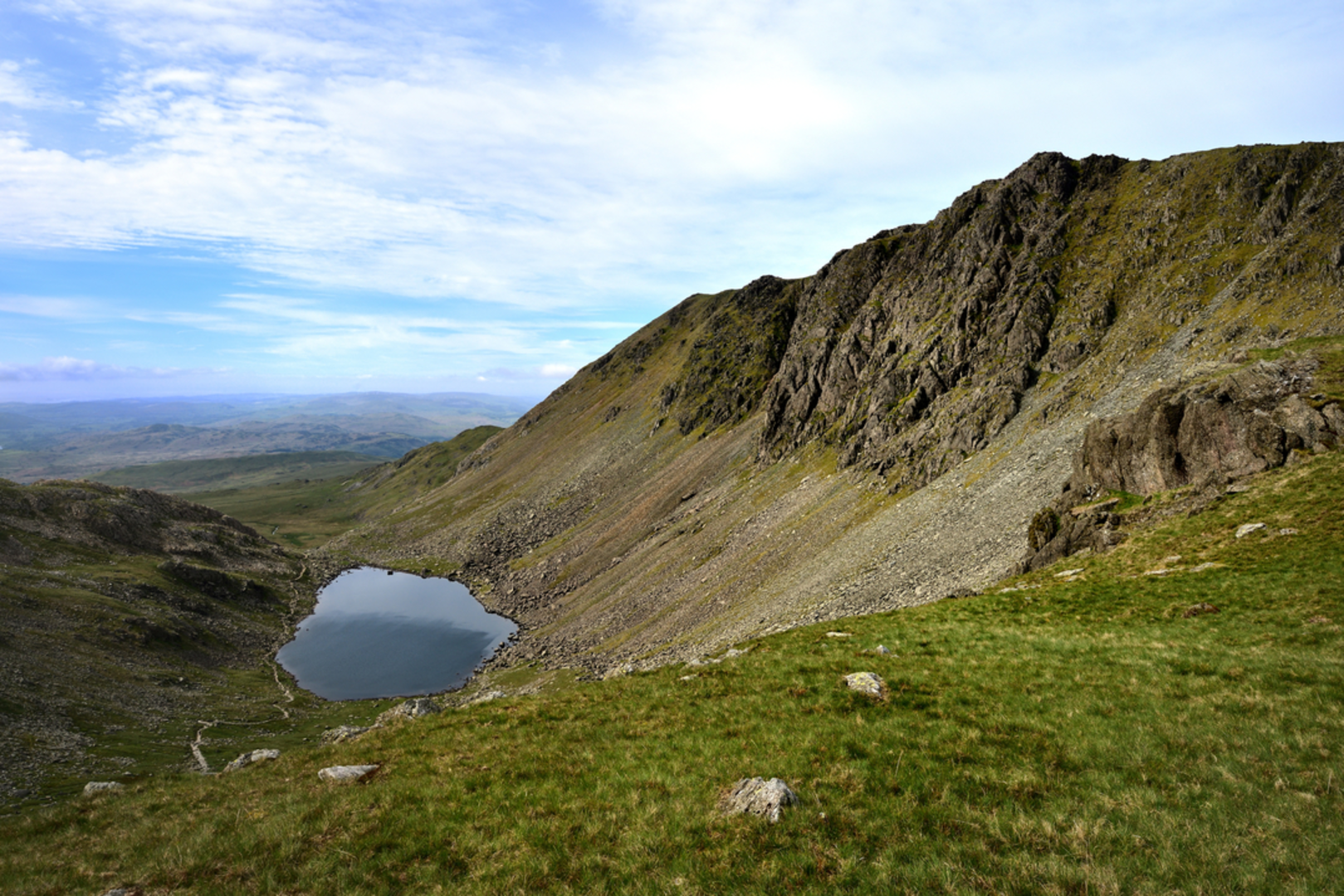 An image depicting the trail Dow Crag and its surrounding area.