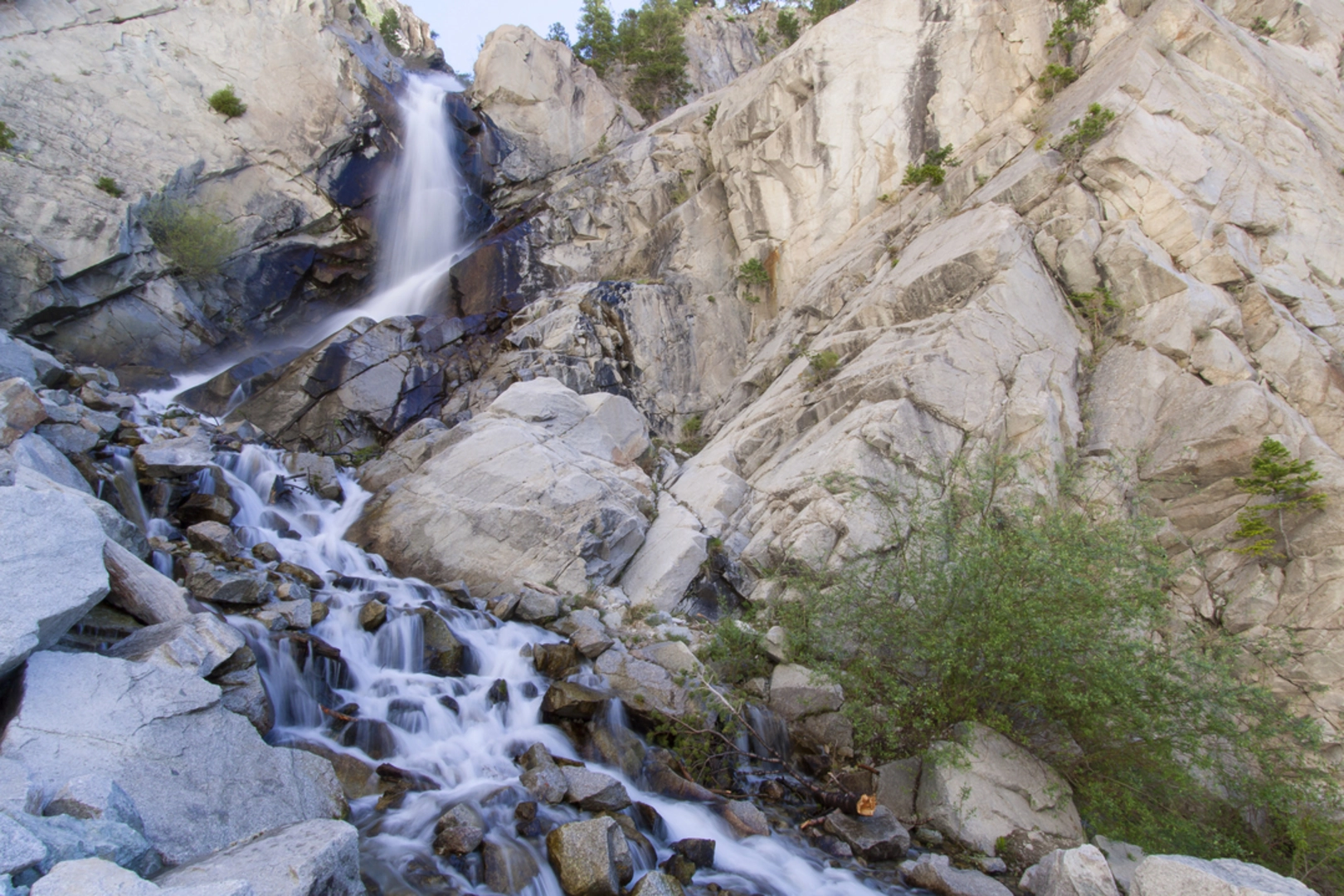 An image depicting the trail Narrow Gauge Trail and its surrounding area.