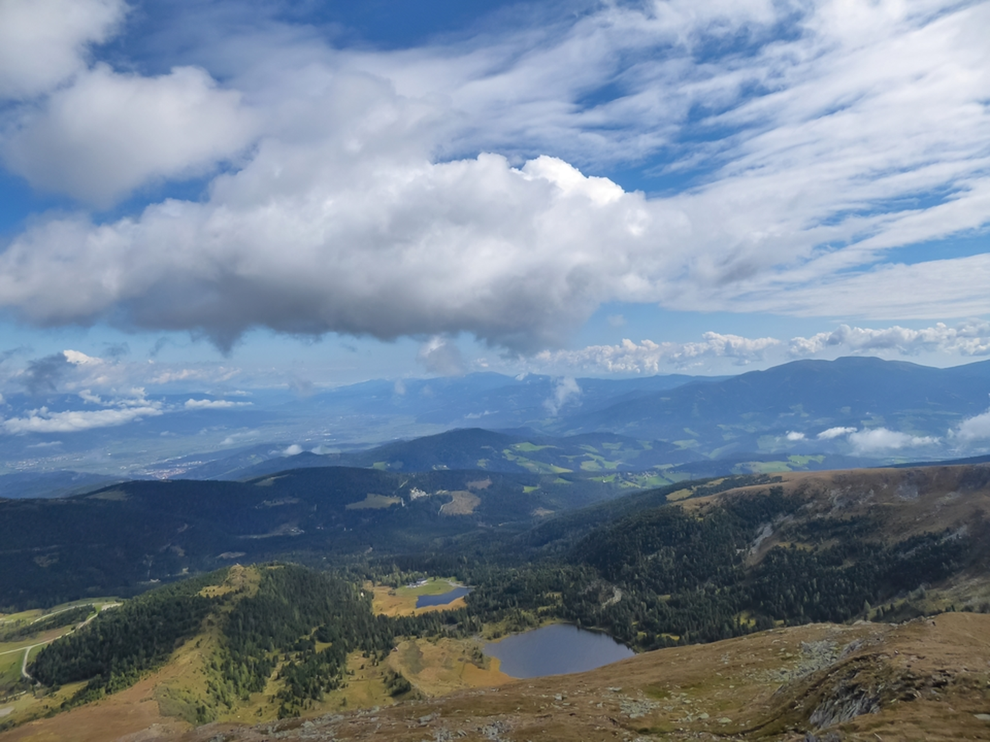 An image depicting the trail Waldheimhütte Hut to Zirbitzkogel and its surrounding area.