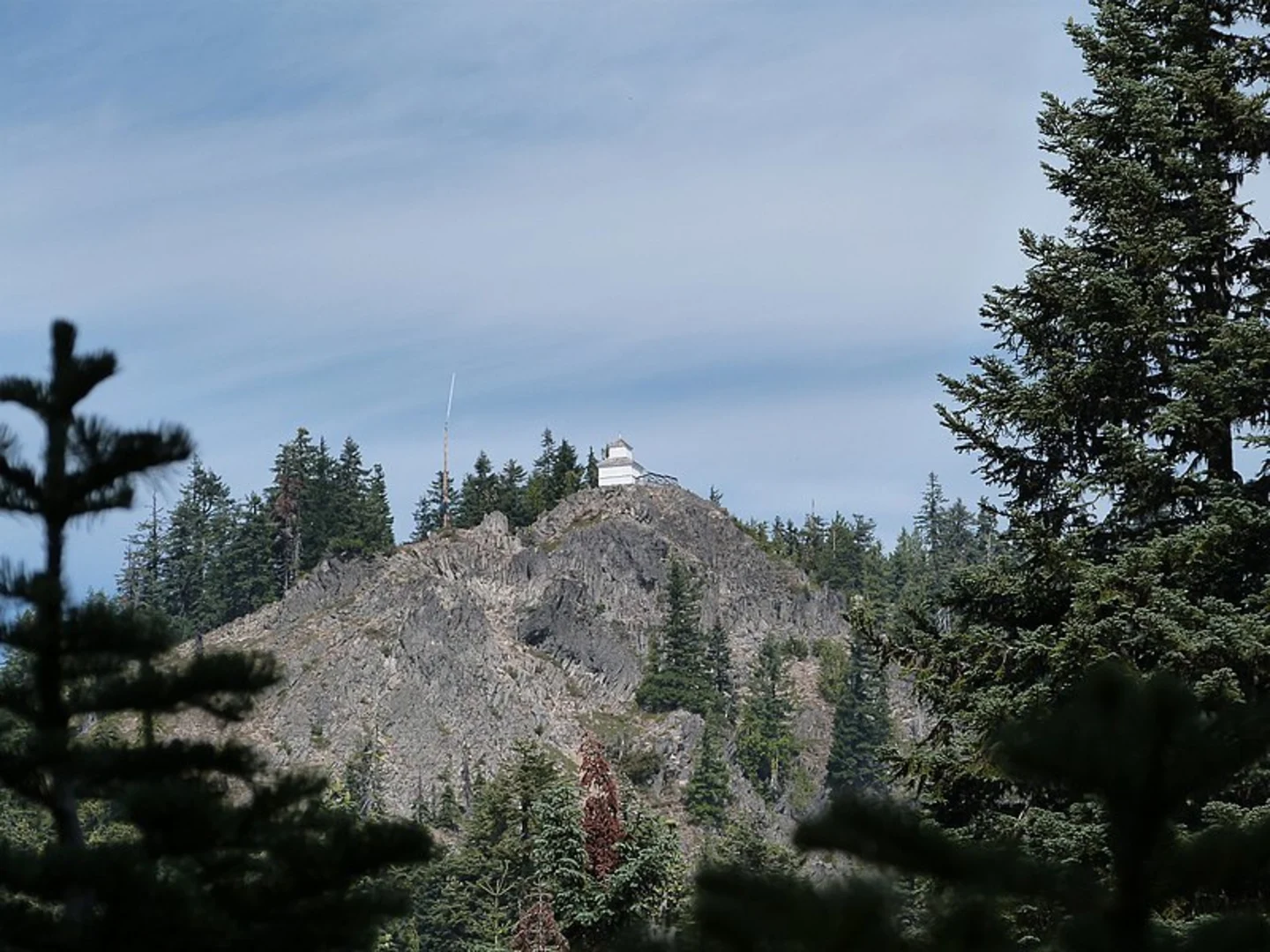 An image depicting the trail Pup Prairie Trail and its surrounding area.