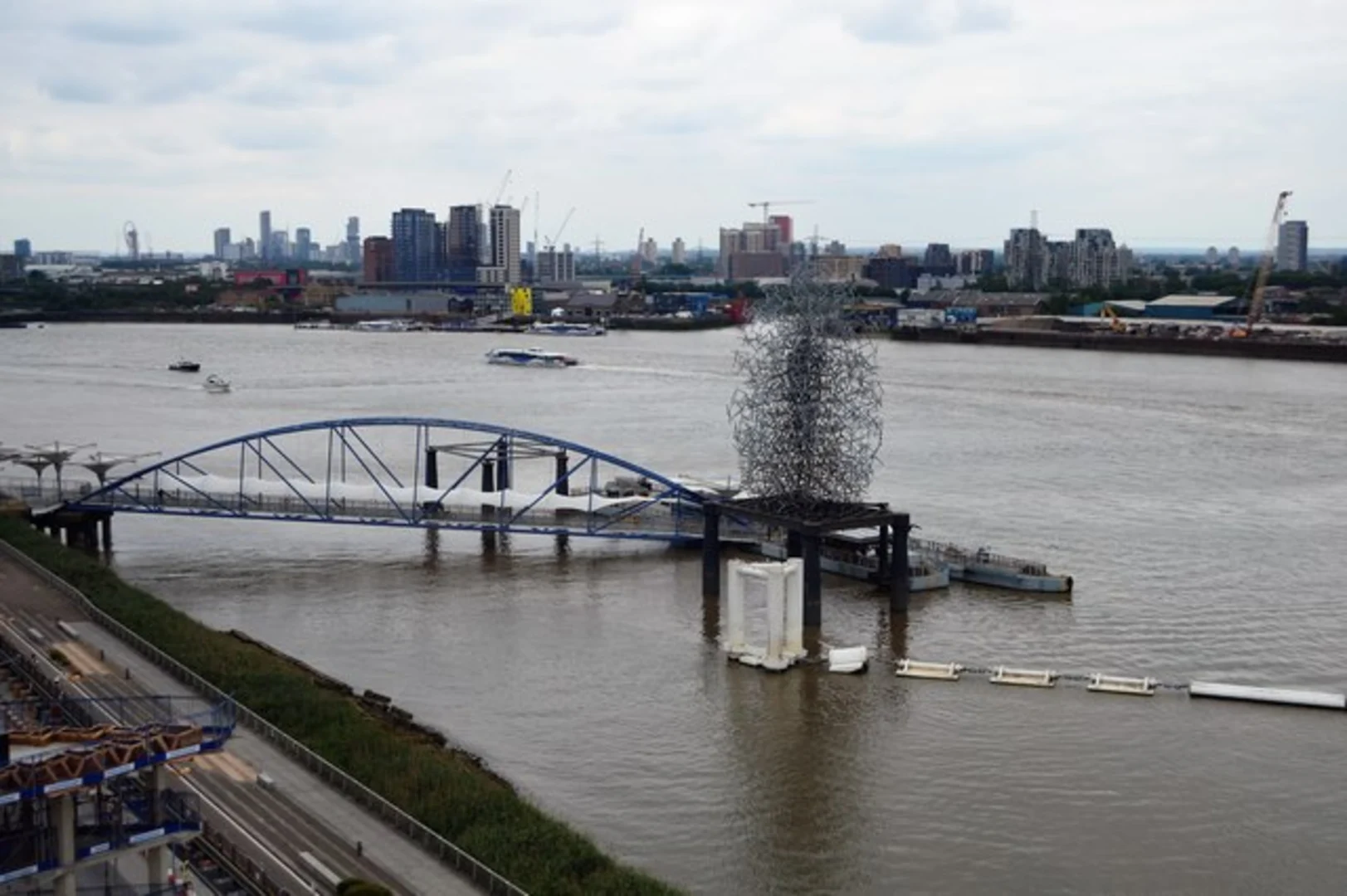 An image depicting the trail Maryon Park to Greenwich Pier Walk - Greenwich and its surrounding area.
