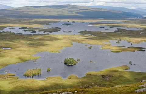 North End to Glengarrisdale via Loch a' Gheoidh and Loch Doire na h-Achlaise