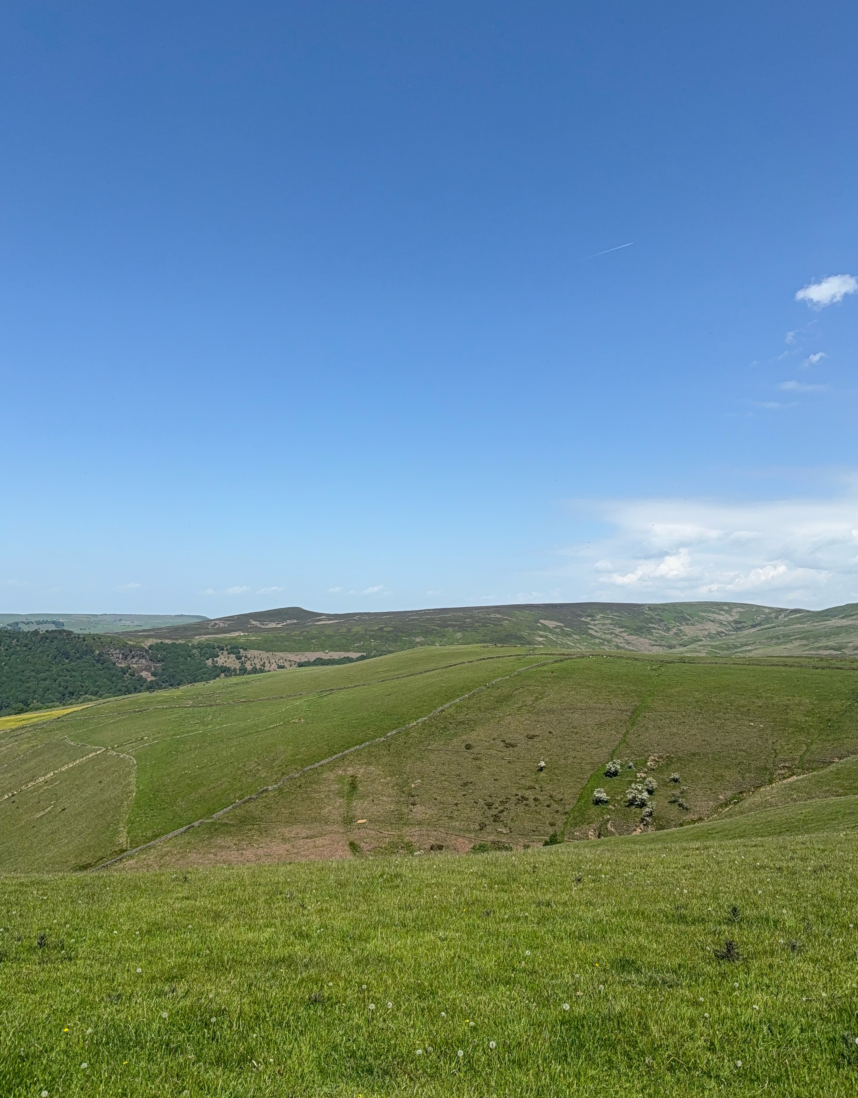 A map preview of the recording Kinder Low and Kinder Downfall circular .