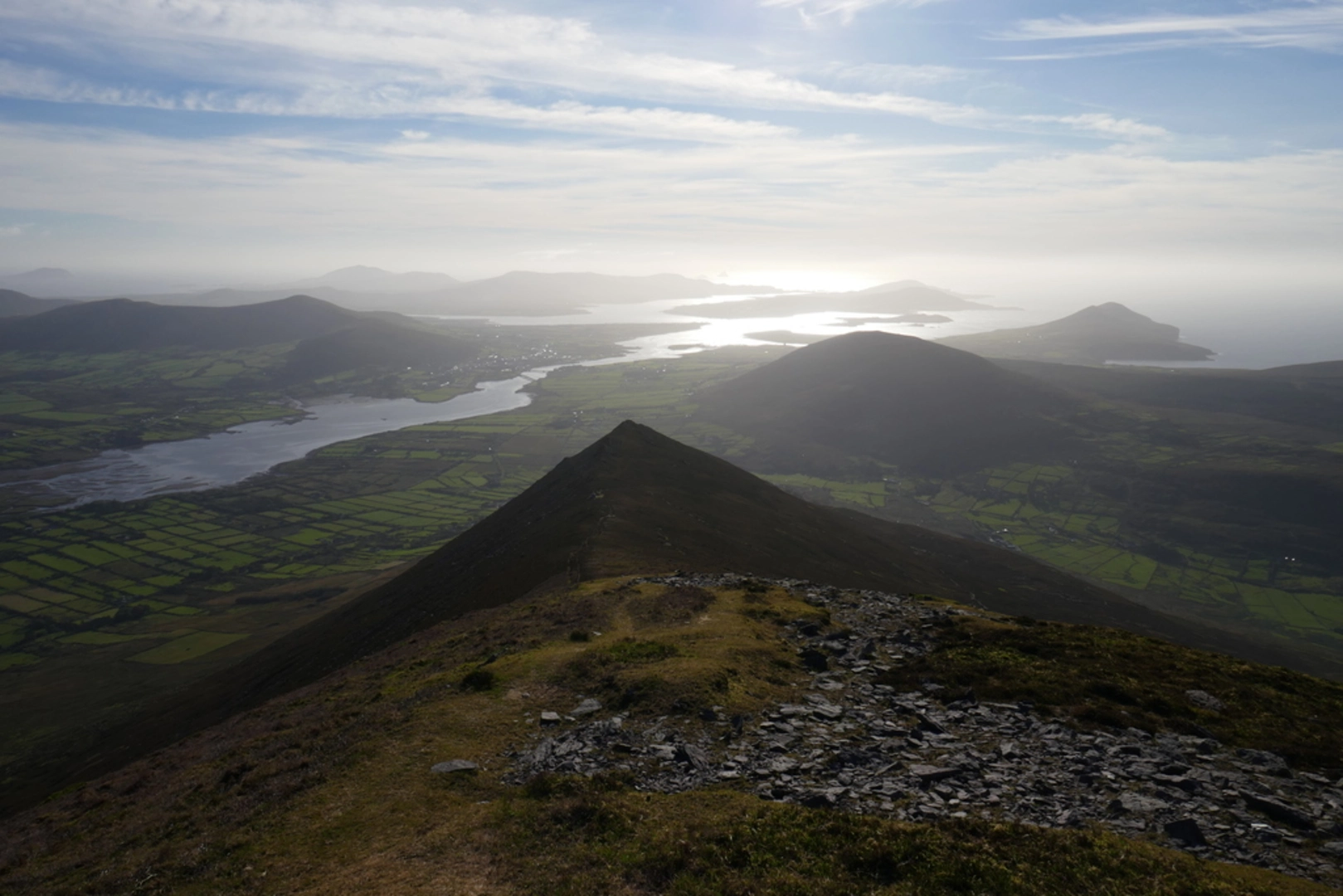 An image depicting the trail Kells Mountain Loop and its surrounding area.