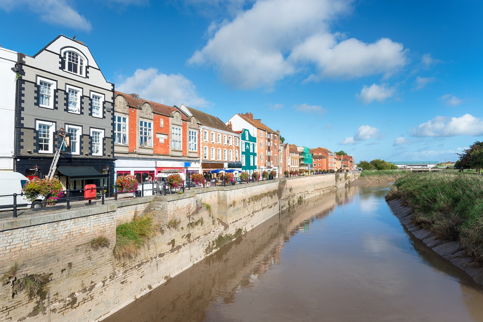 An image depicting the trail River Parrett Trail and its surrounding area.