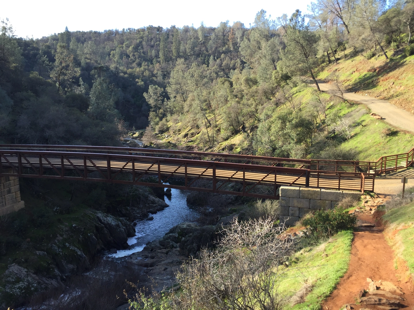An image depicting the trail Poppy Trail and its surrounding area.