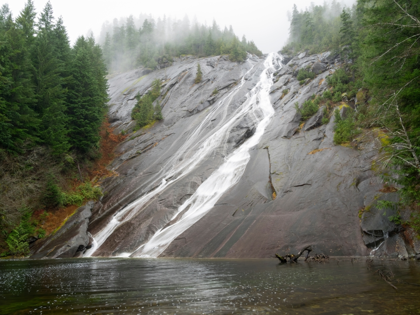 An image depicting the trail Nordrum Lake Trail via Snoquaimie Lake Trail and its surrounding area.
