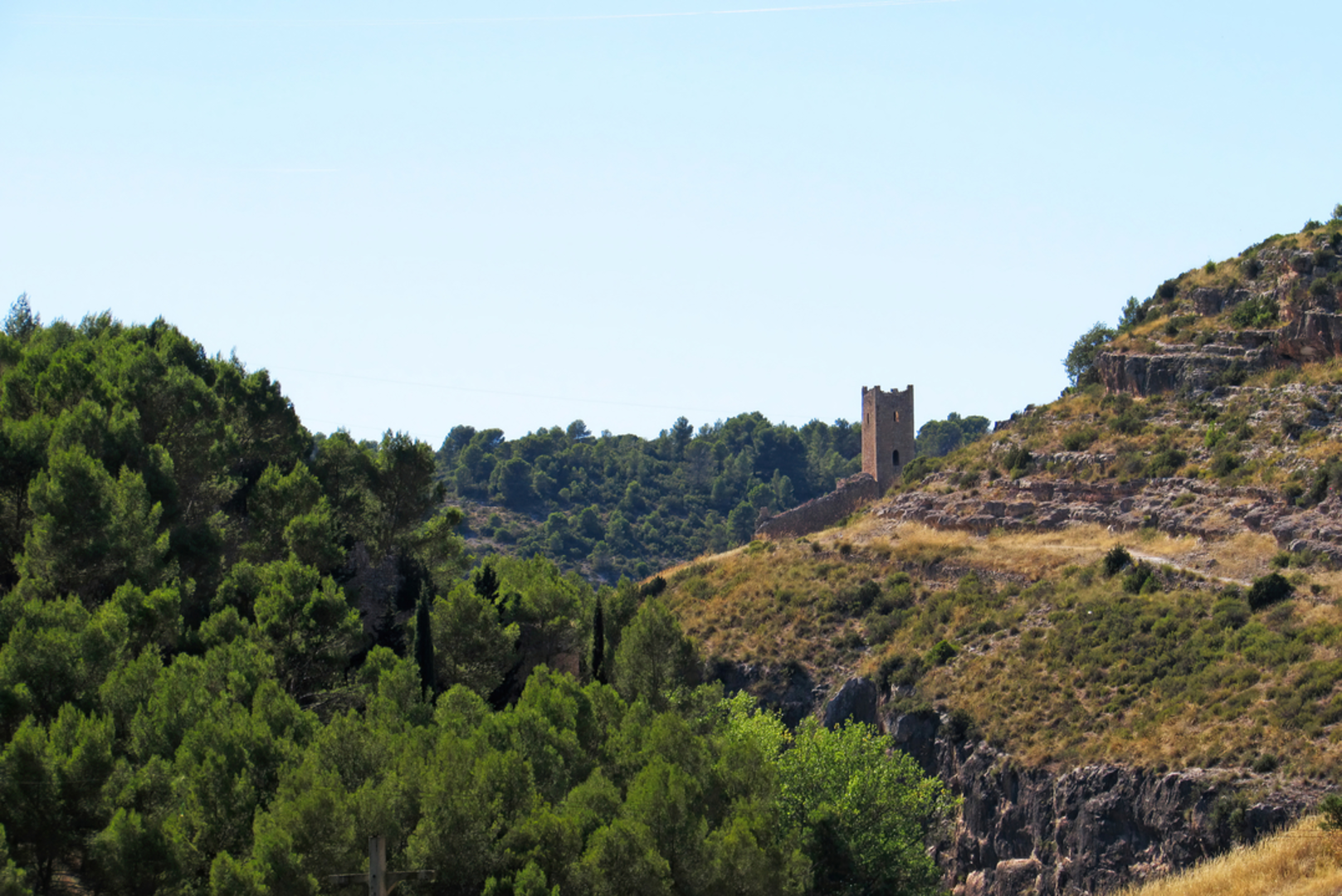 An image depicting the trail Path of the Hoz de Alarcon PR CU 71 and its surrounding area.
