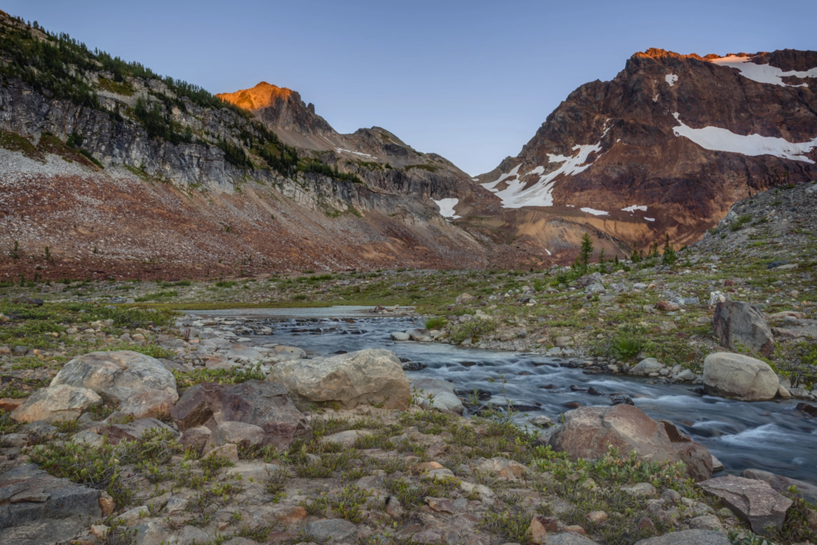 An image depicting the trail North Star Basin Traverse Trail and its surrounding area.