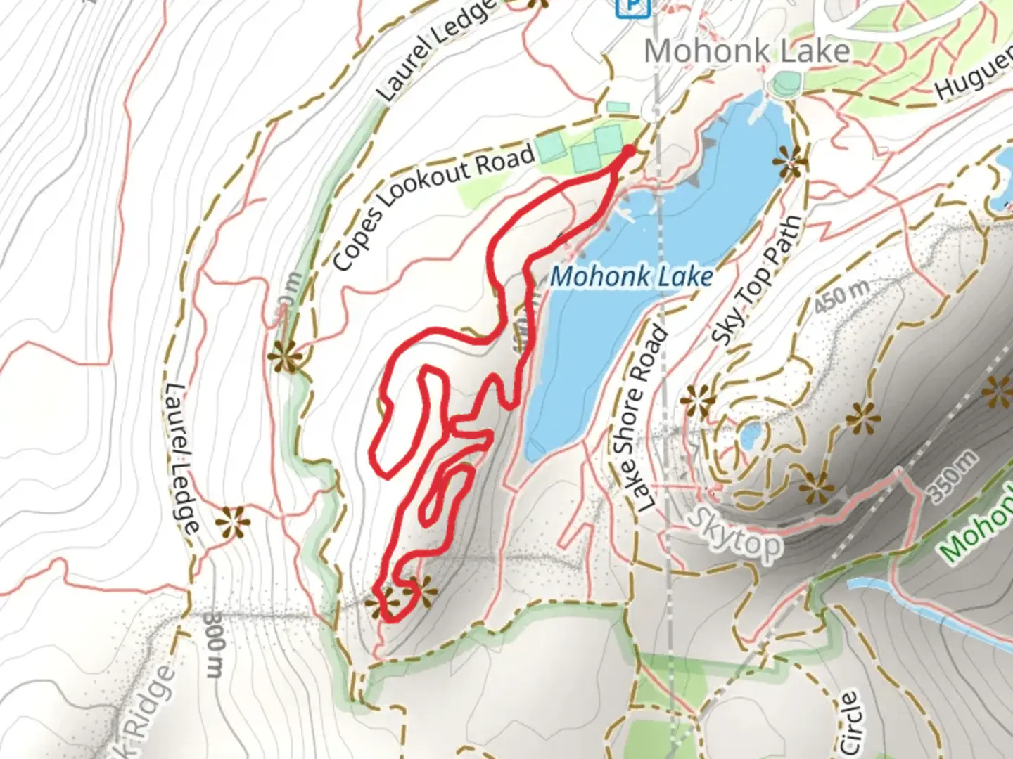 An image depicting the trail Eagle Cliff Loop Path and its surrounding area.