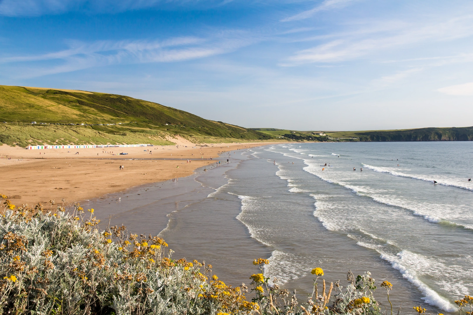 An image depicting the trail Woolacombe to Braunton Walk and its surrounding area.