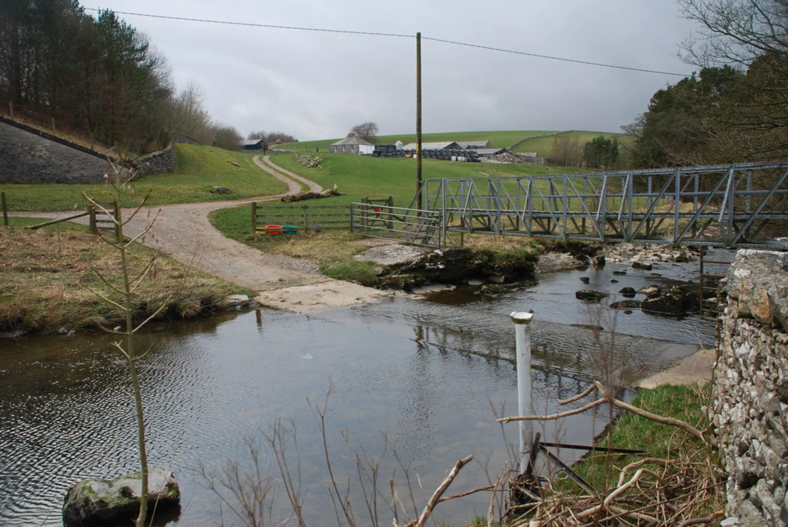 An image depicting the trail Ravenstonedale Loop and its surrounding area.