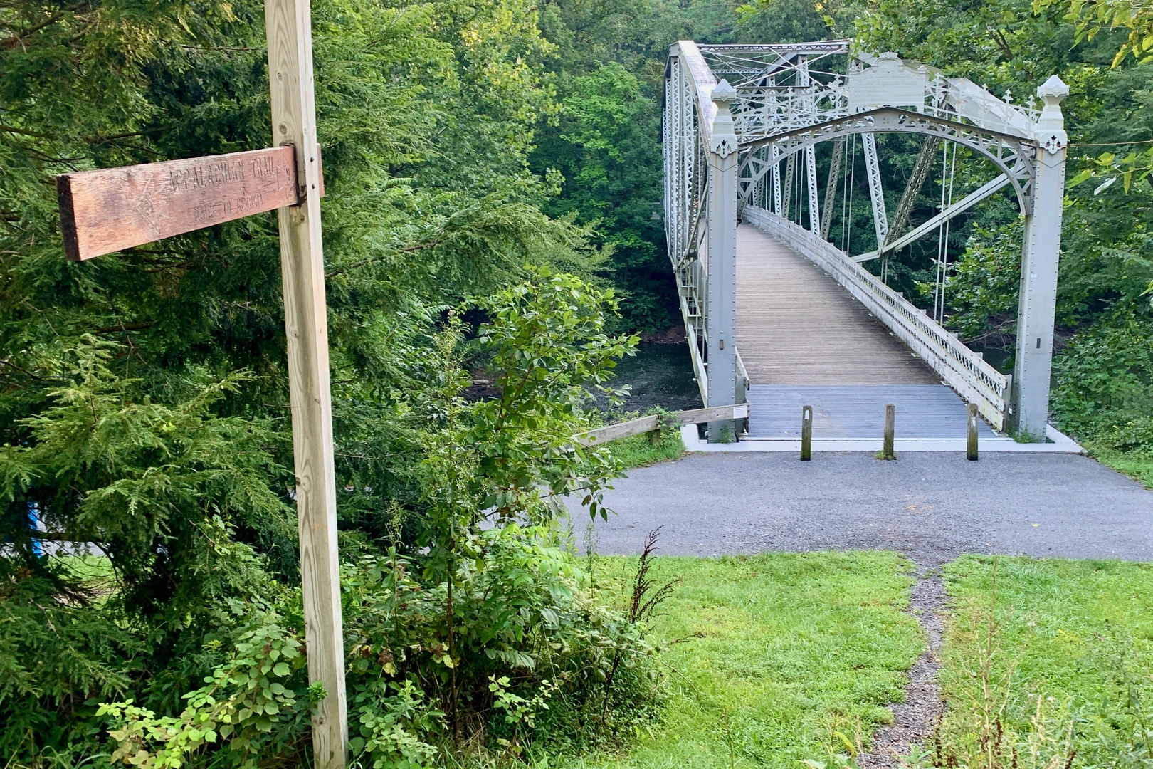 An image depicting the trail Streamside Campsite to Inwood via Appalachian Trail and its surrounding area.