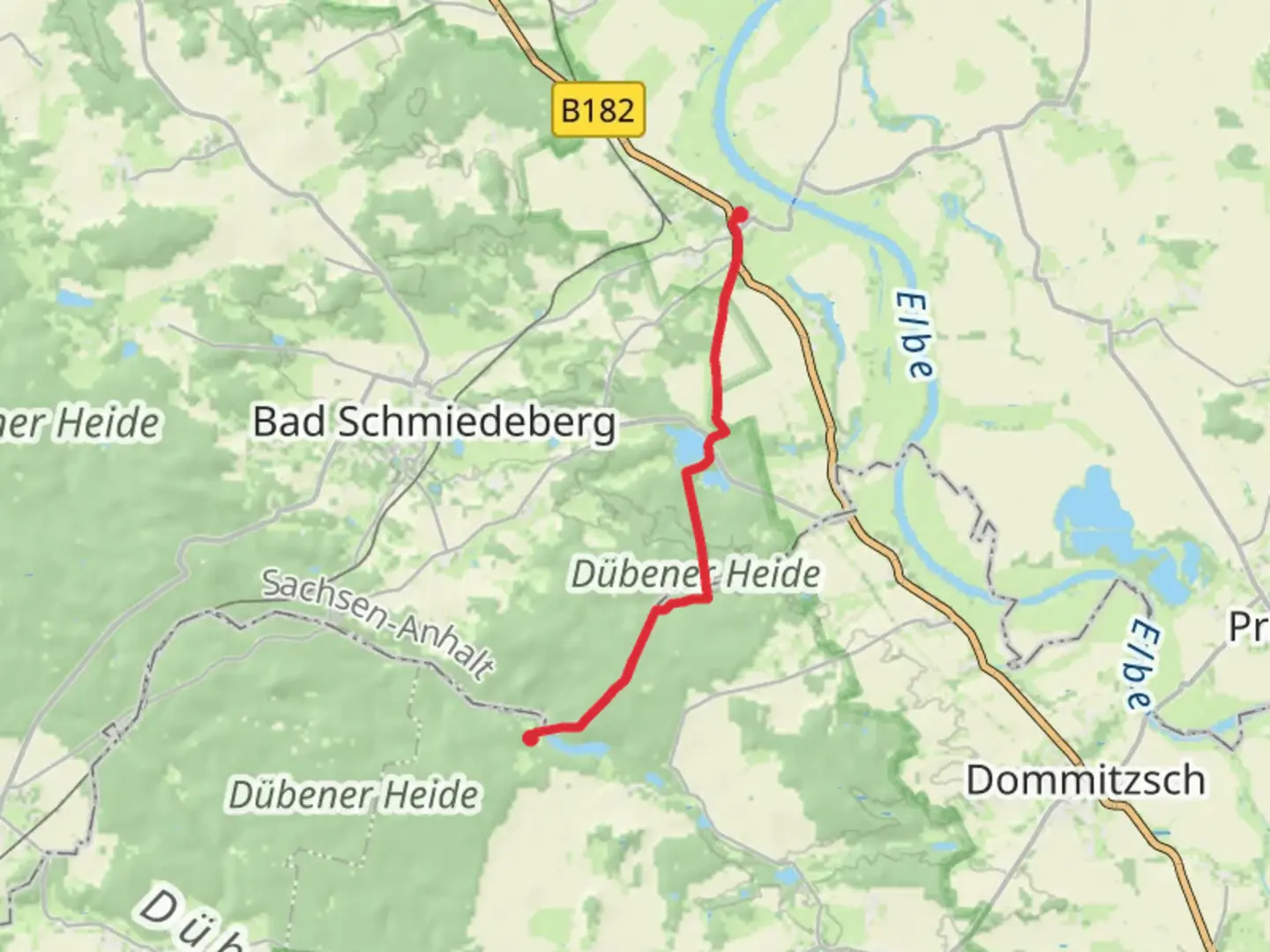 An image depicting the trail Grosser Lausiger Teich via Pretzsch Hachemuehle and its surrounding area.