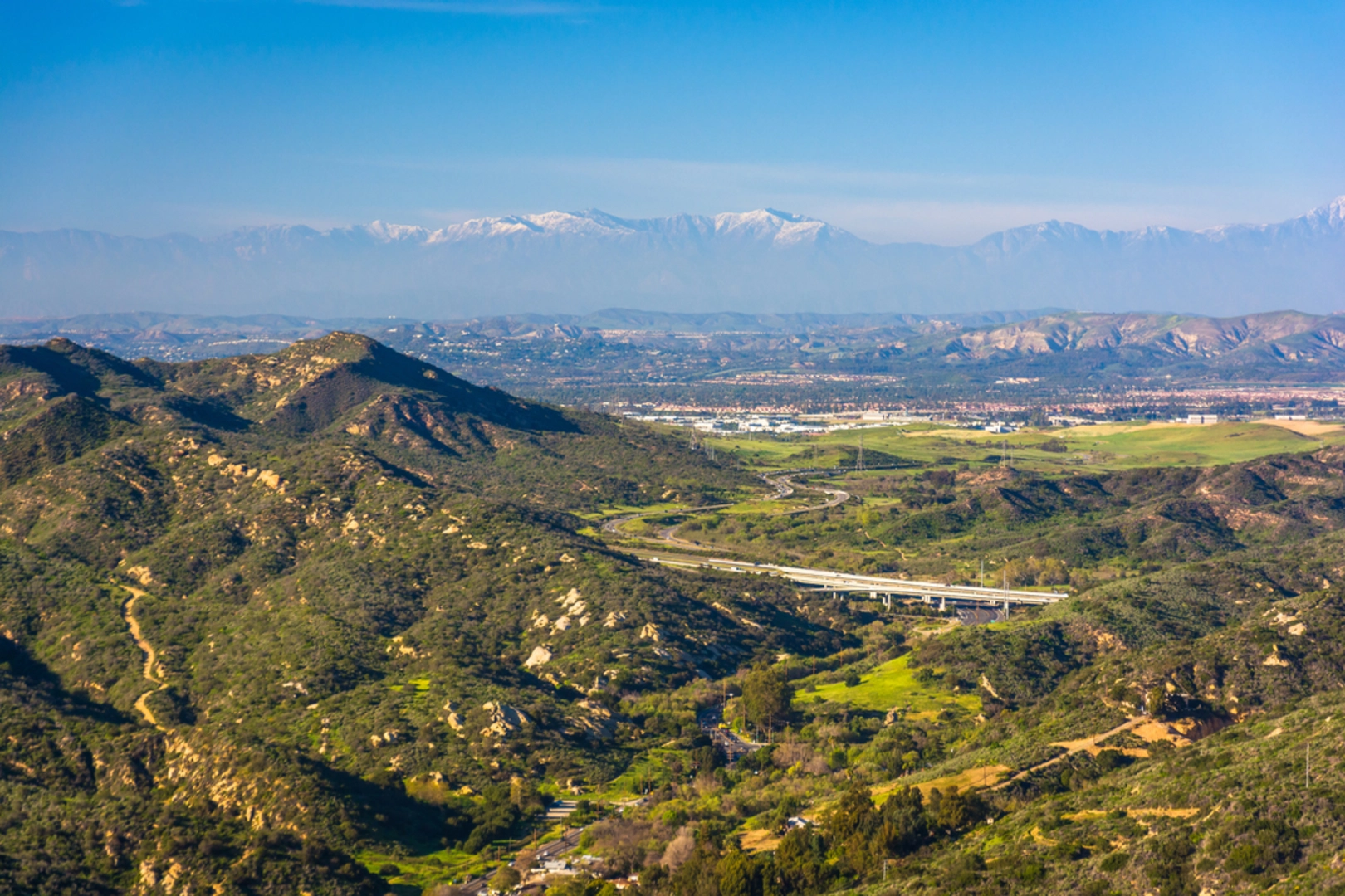 An image depicting the trail Western Ridge Trail and its surrounding area.