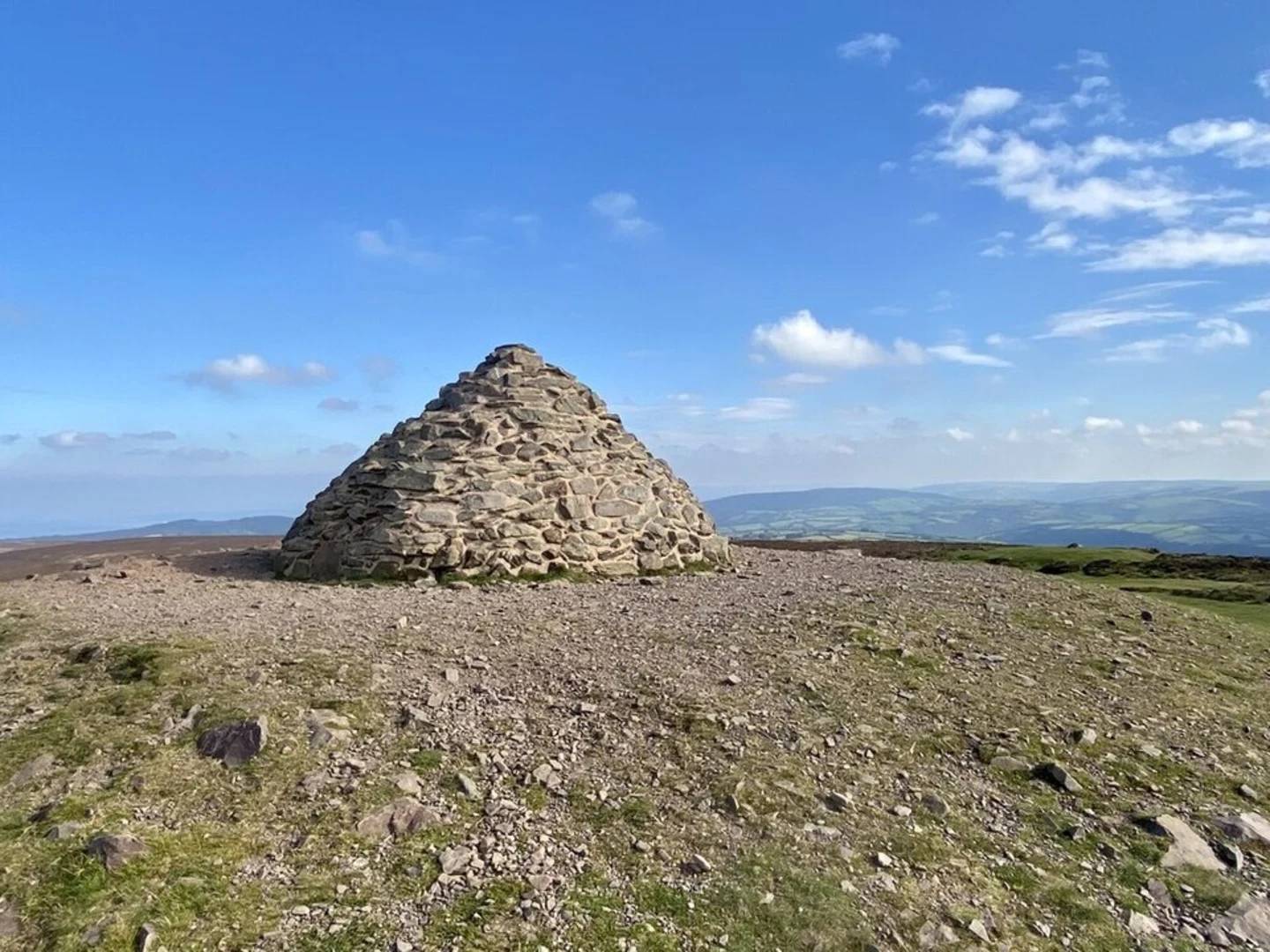 An image depicting the trail Dunkery Beacon - Exmoor Stroll and its surrounding area.