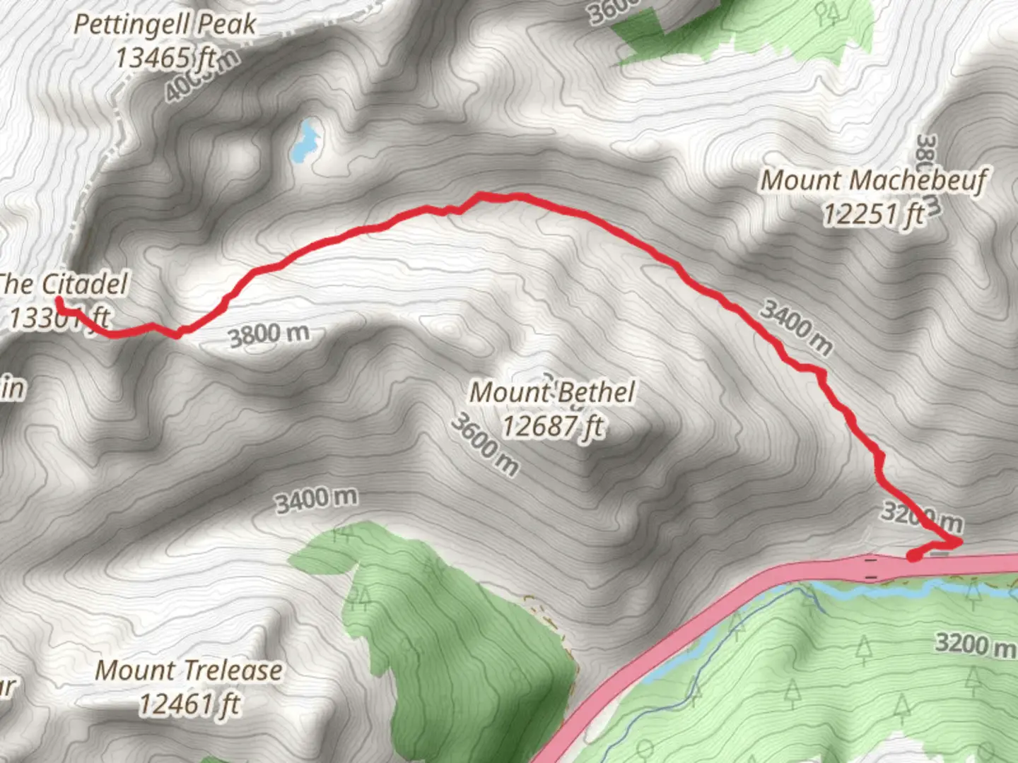 An image depicting the trail The Citadel via Herman Gulch and its surrounding area.