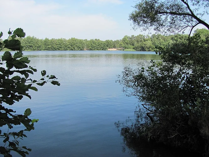 Boberger See via Hans-Ulrich-Höller-Weg and Walter-Hammer-Weg