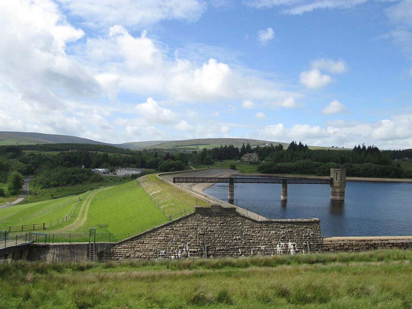 An image depicting the trail Stocks Reservoir and Gisburn Forest Loop and its surrounding area.