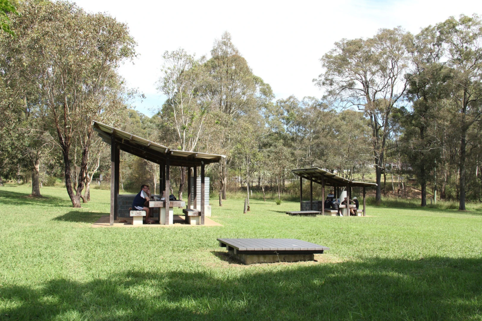 An image depicting the trail Rouse Hill Estate Walk and its surrounding area.